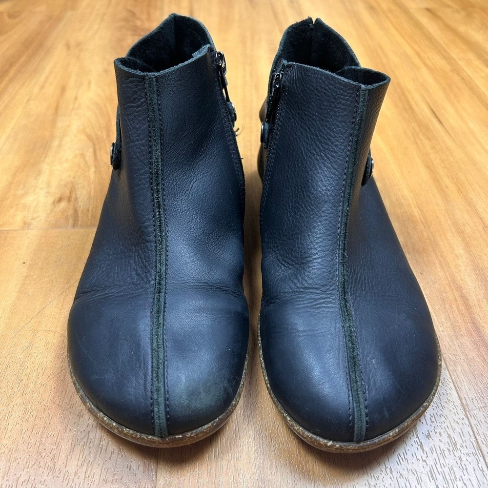 Gabriela Ephrem Women’s Elegant Black Leather Ankle Booties Size 37 - Picture 11 of 13